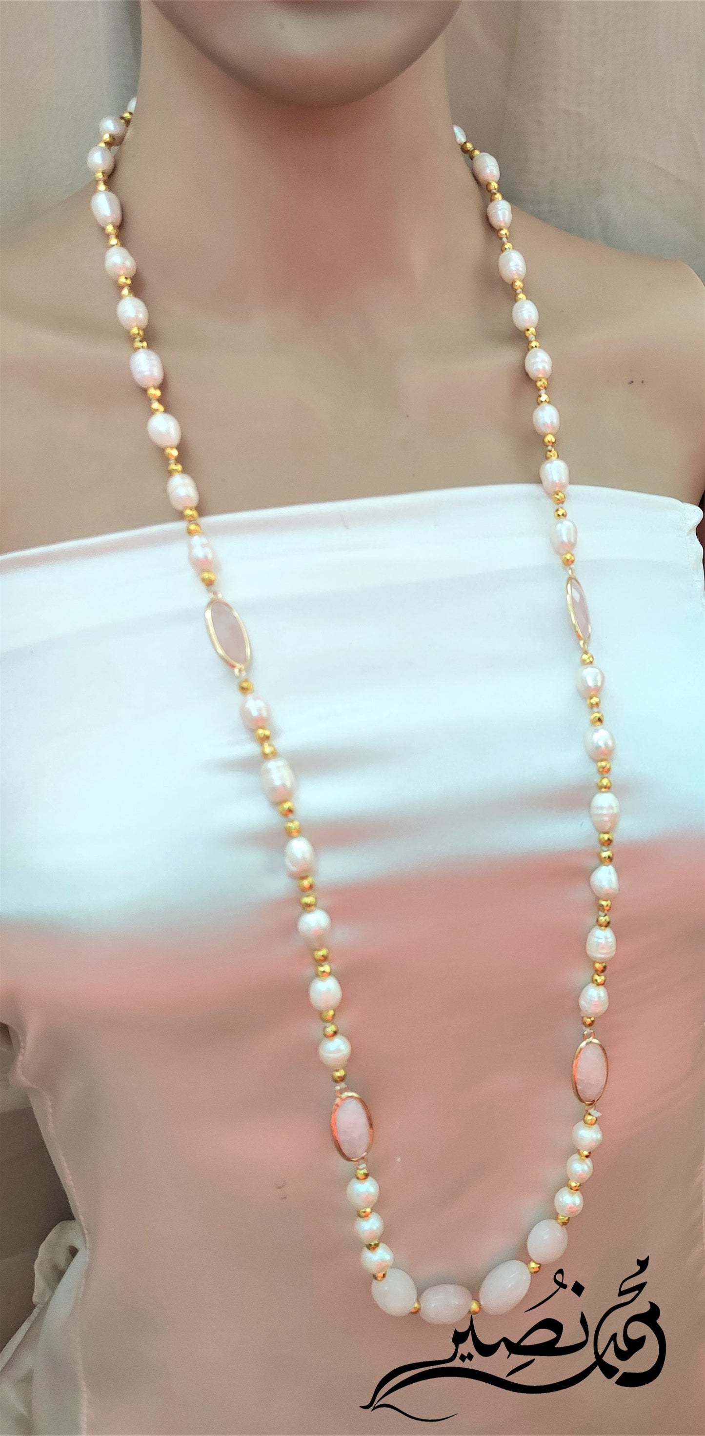 عقد من لؤلؤ مزارع طبيعي و روز كوارتز طبيعي و هيماتيت طبيعي