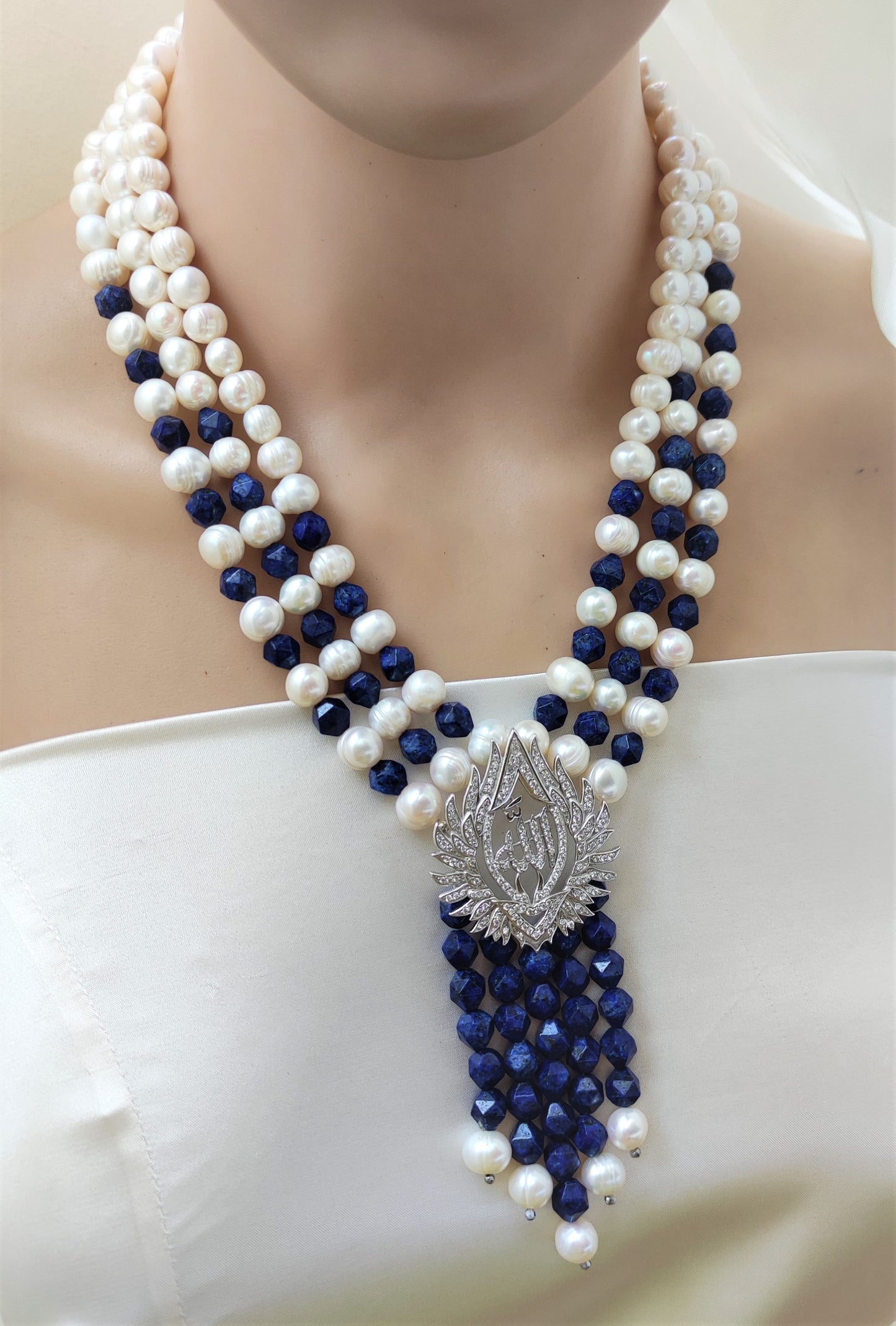 عقد بالدلايه الله