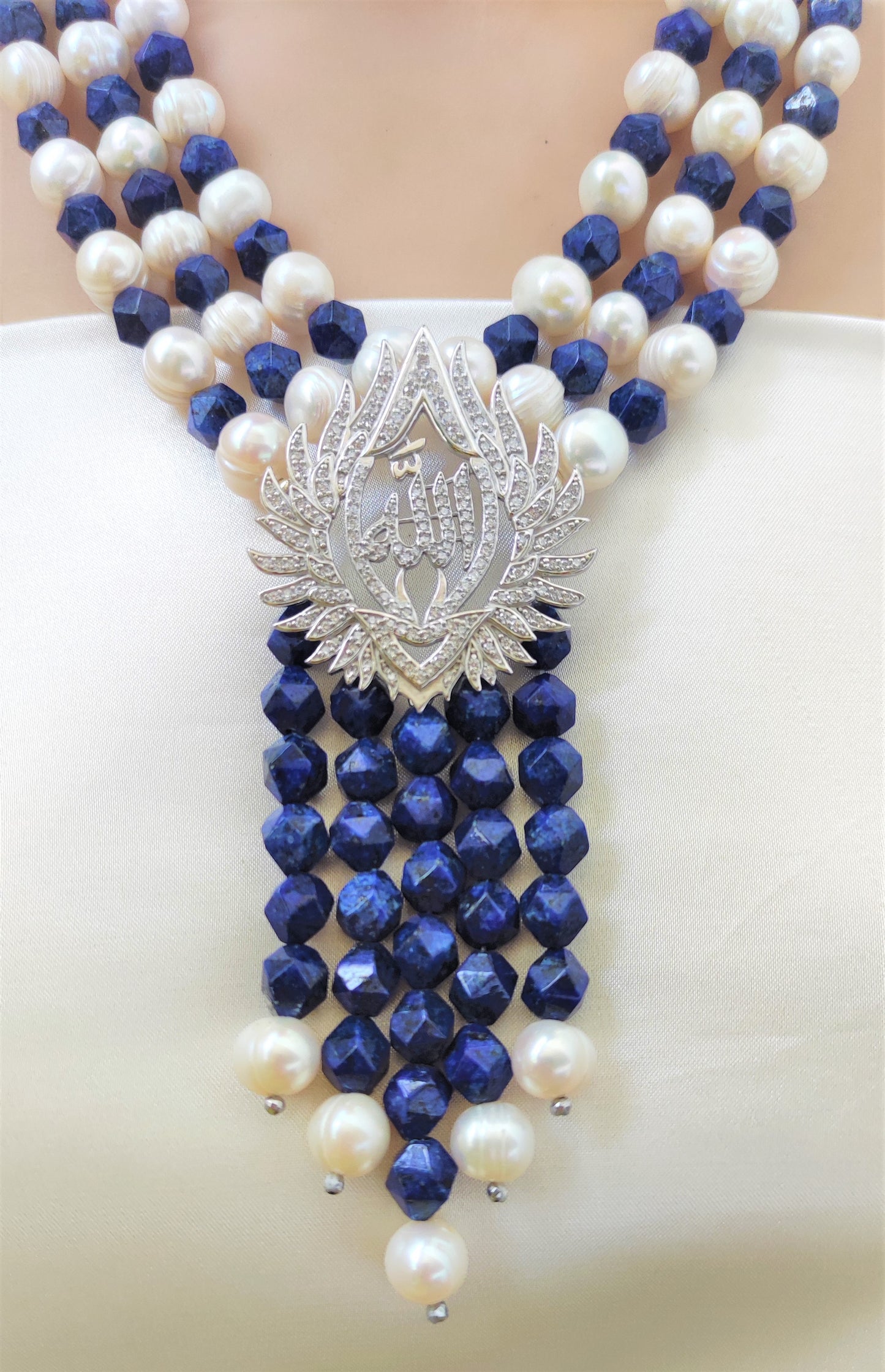 عقد بالدلايه الله