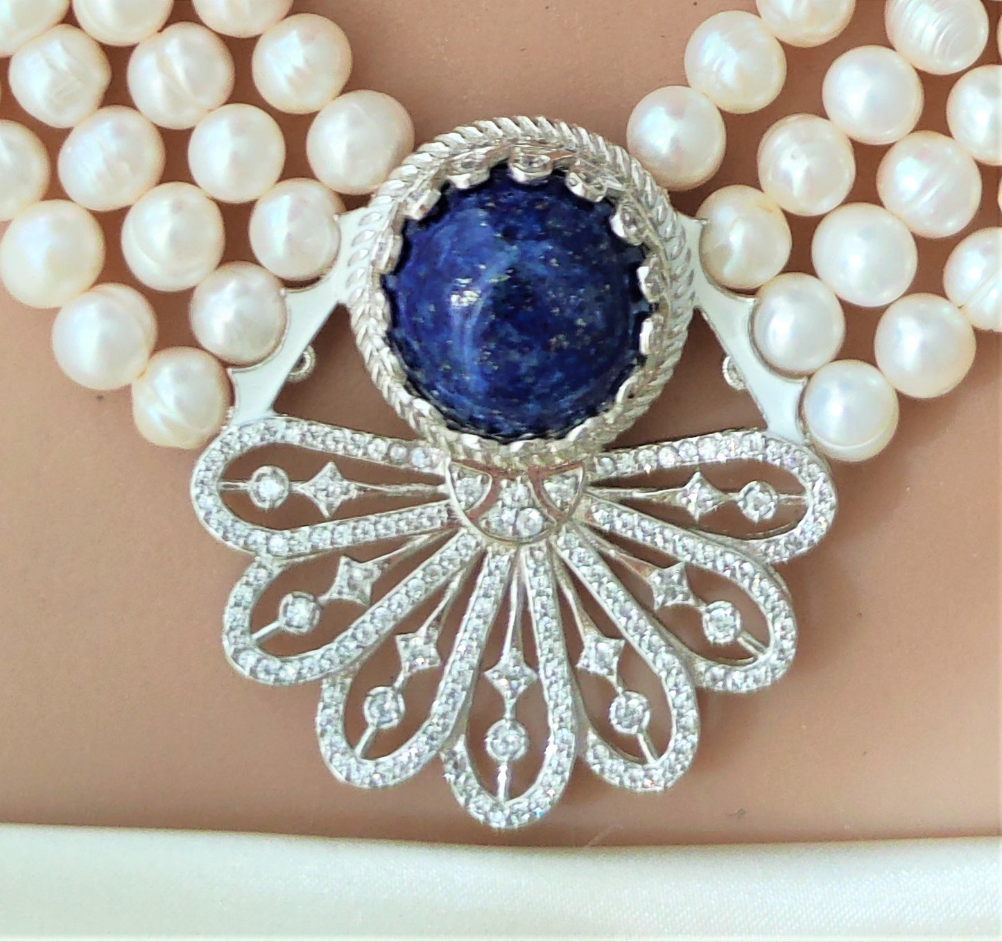 الزهره الزرقاء