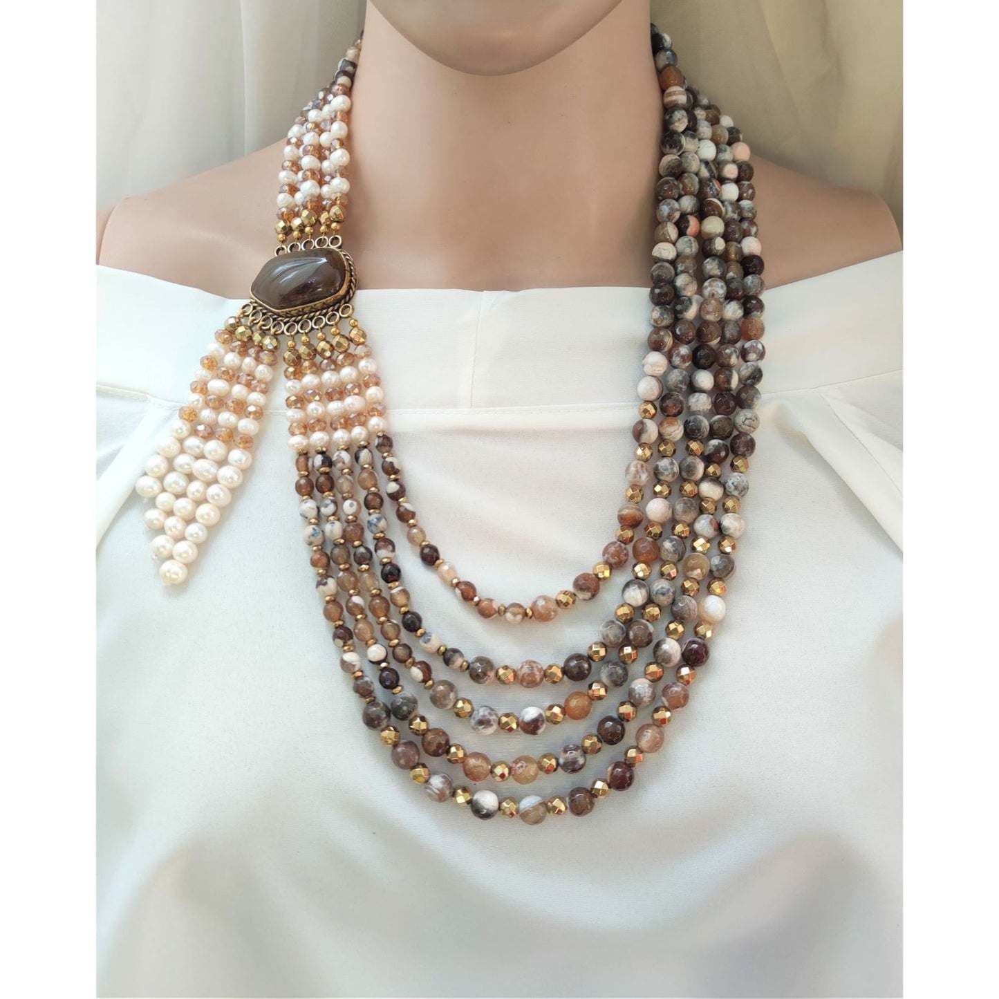 Fresh Water Pearl, Agate stone and Crystal Necklace