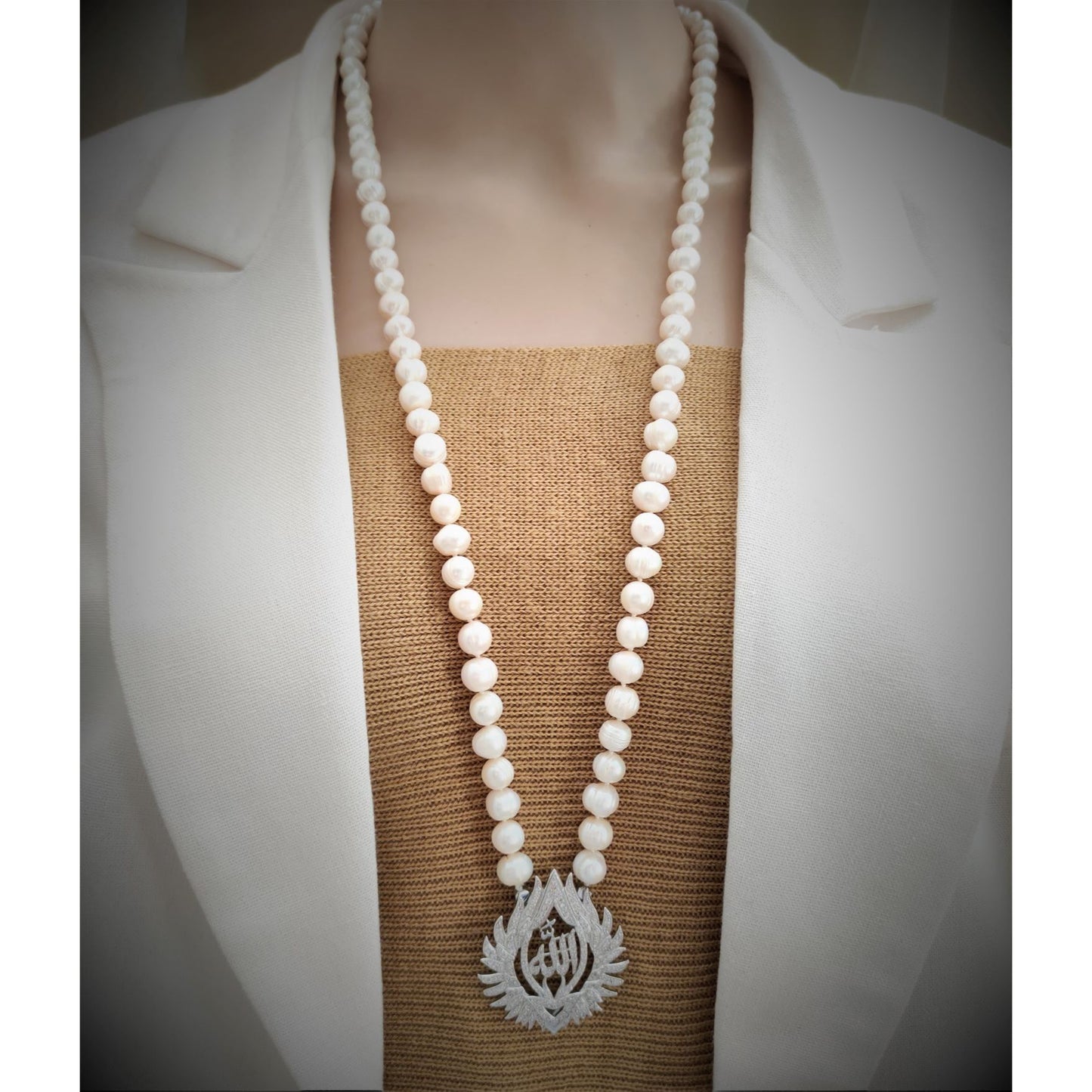 fresh water pearl Necklace