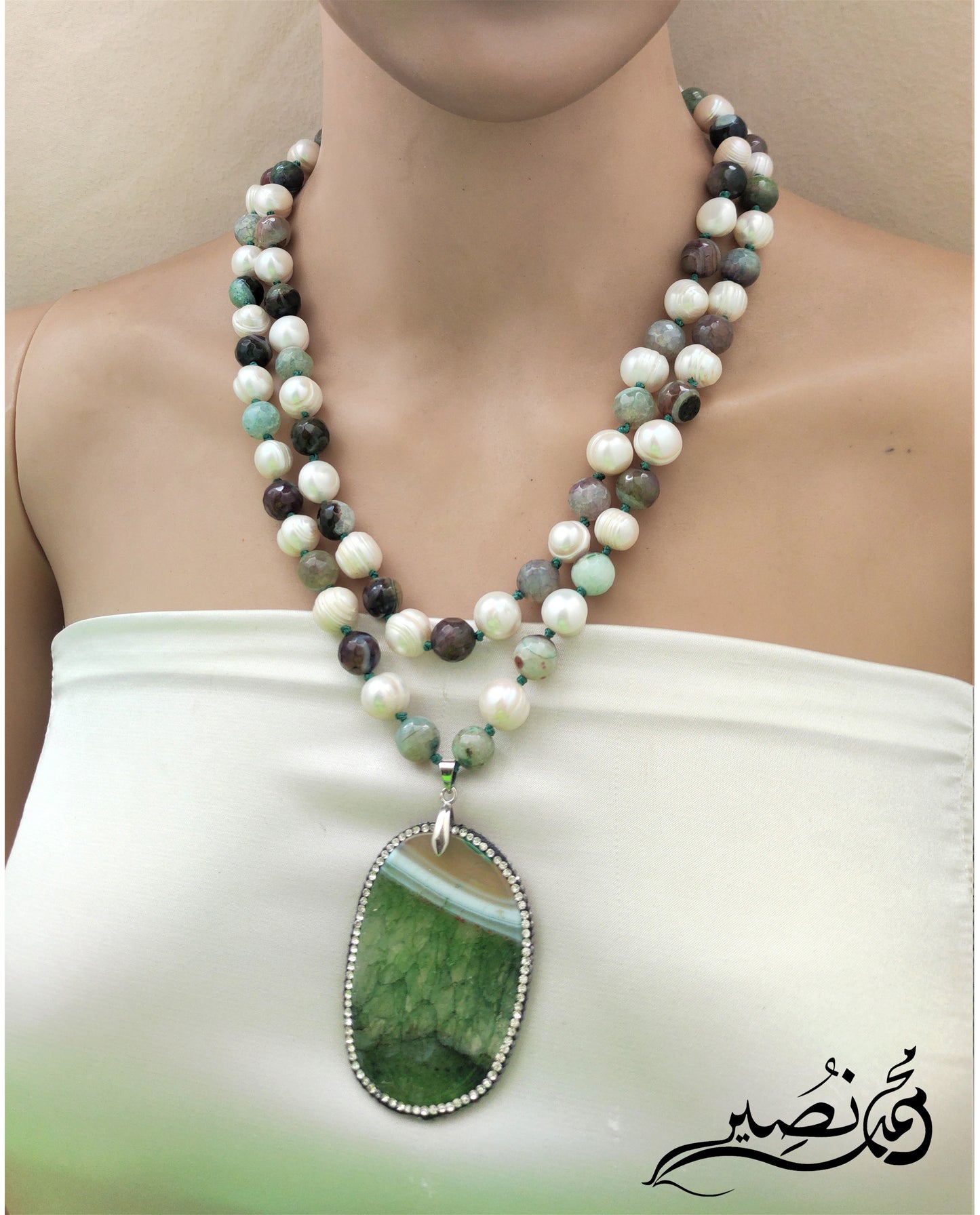 Fresh Water Pearl And Agate Stone Necklace