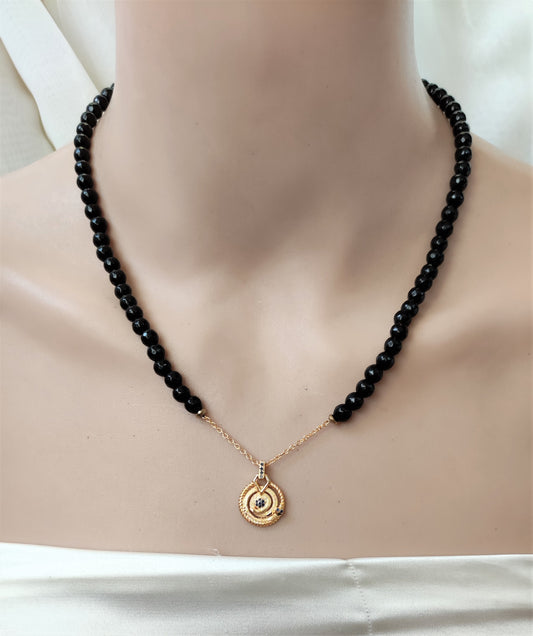 عقد الثعبان